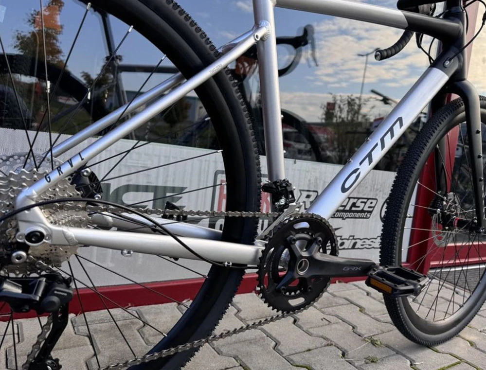 CTM KOYUK 2.0 SPE stříbrná / matná černá