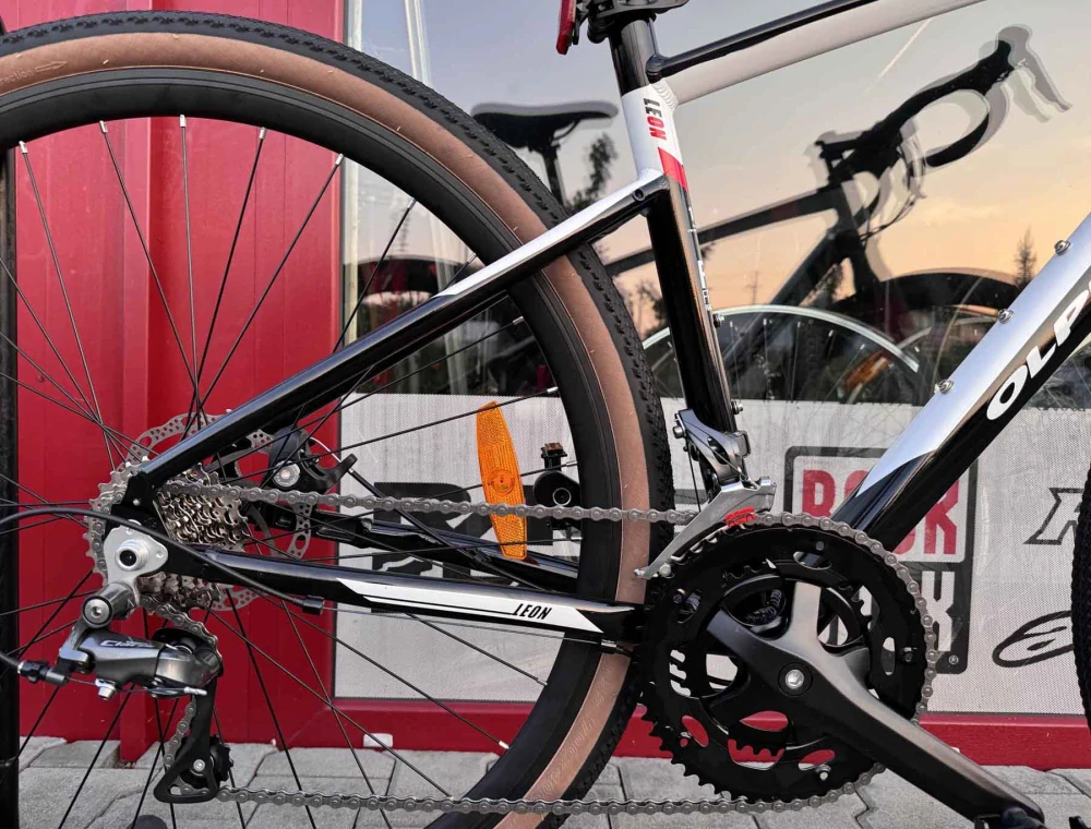 Gravel kolo LEON GRAVEL 700C 