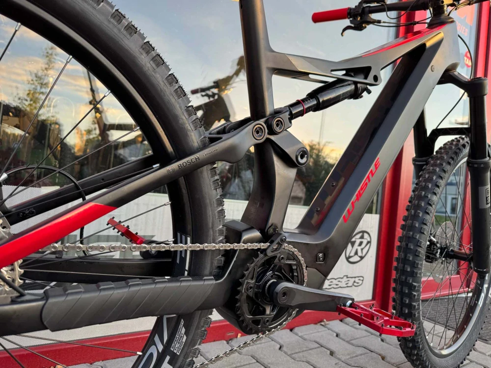 Whistle B-Rush C8.5 RED/BLK