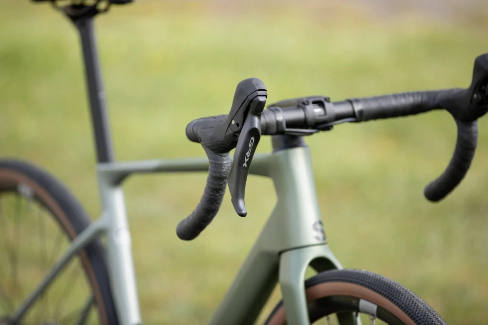 Superior XR 9.5 GR / Matte Green Grey / Green