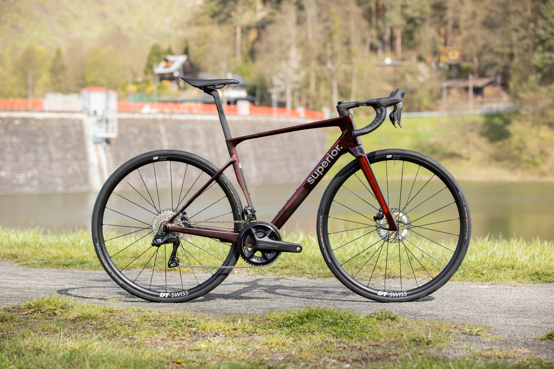 Superior XR 9.7 GF / Gloss Carbon Red