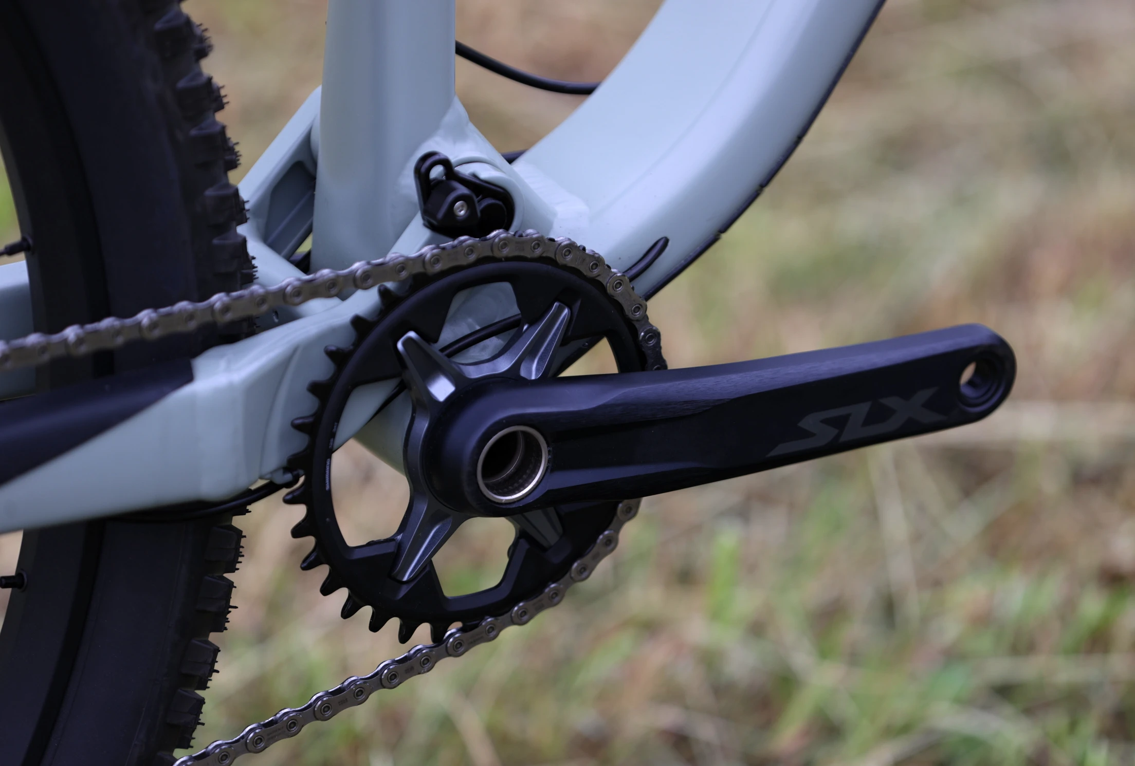 Superior XF 6.6 DC / Matte Green Grey