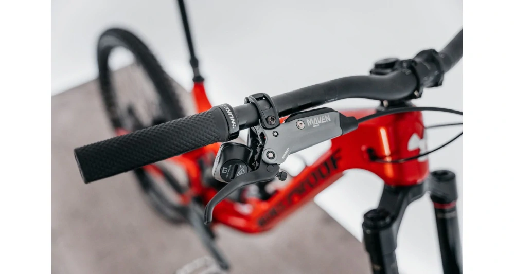 NUKEPROOF kolo GIGA Carbon Pro 290/297 T-GX Red