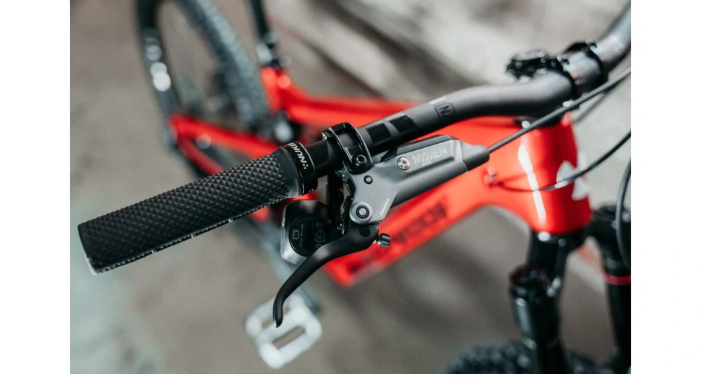 NUKEPROOF kolo REACTOR Carbon Pro 290 T-GX Red