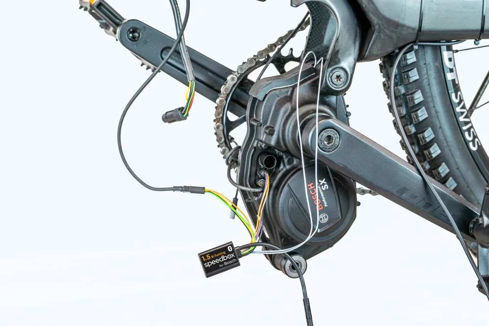 SpeedBox 1.5 B.Tuning pro Bosch SX (Smart System + Rim Magnet)