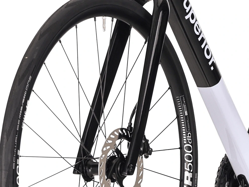 Superior XR 6.5 GF / Gloss Black / White