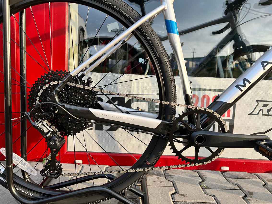 MARIN Gestalt X10, chrómová/modrá/čierna 