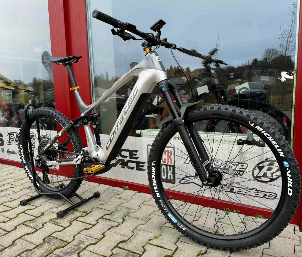 Corratec E-Power RS 160 CX6 LTD