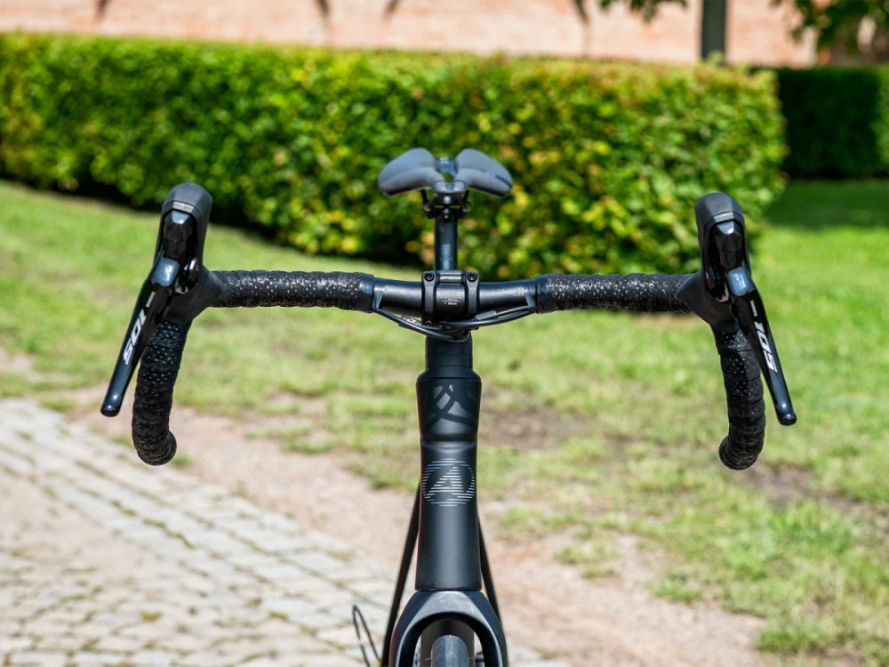 Author Charisma 55 2025 - černá-matná/stříbrná