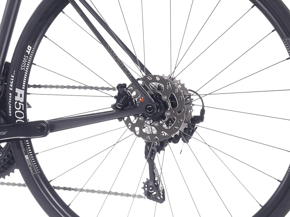 Superior RR 9.4 / Matte Carbon / Black