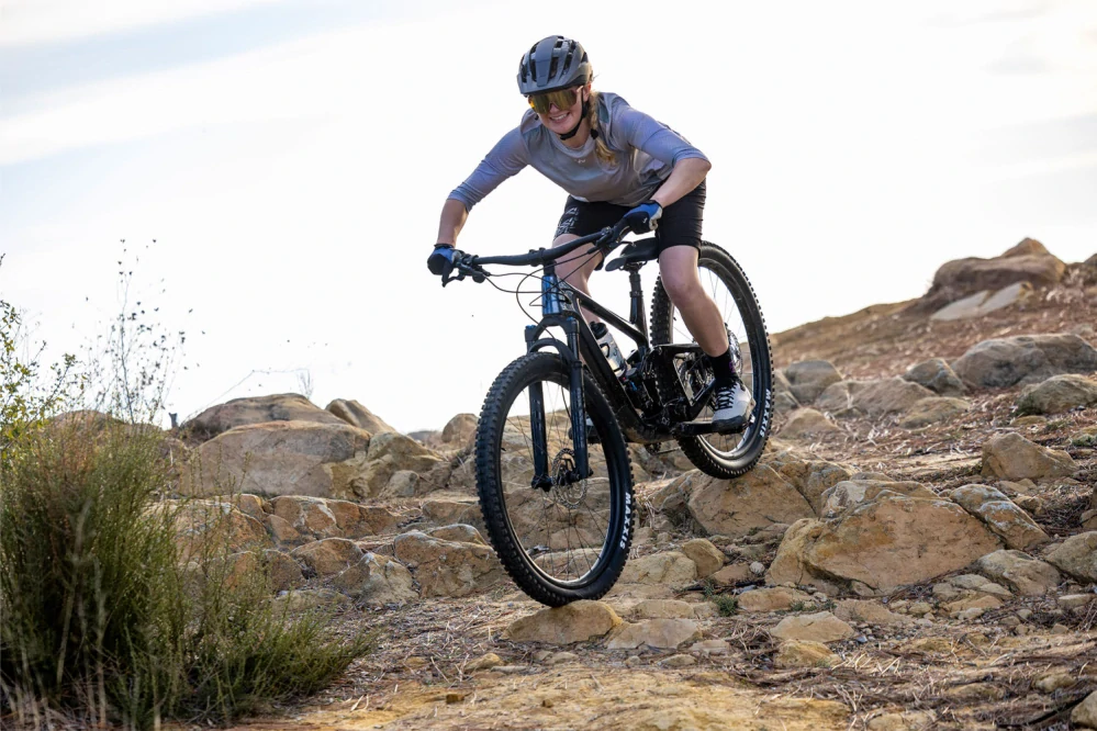 Giant Intrigue Advanced 29 1 Ice Age M24