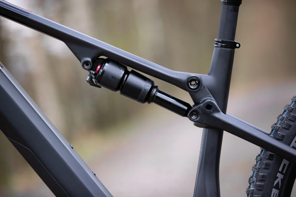 Superior iXF 9.7 / Matte Carbon