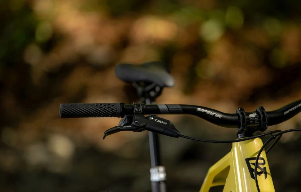 Rock Machine Whizz FS II 90 AXS / Sulfur Yellow 190/180 mm