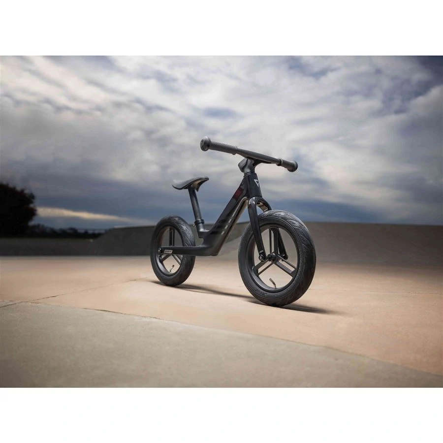 Giant PRE RCARBON PUSH BIKE