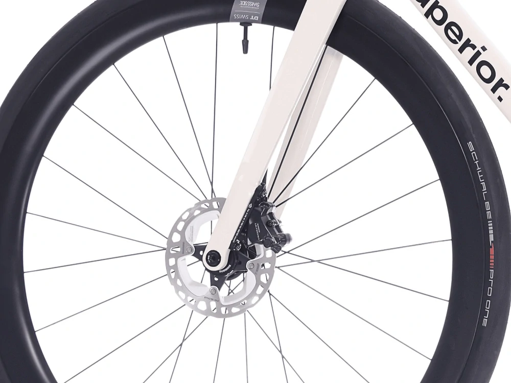 Superior RR 9.8 / Gloss Red / White