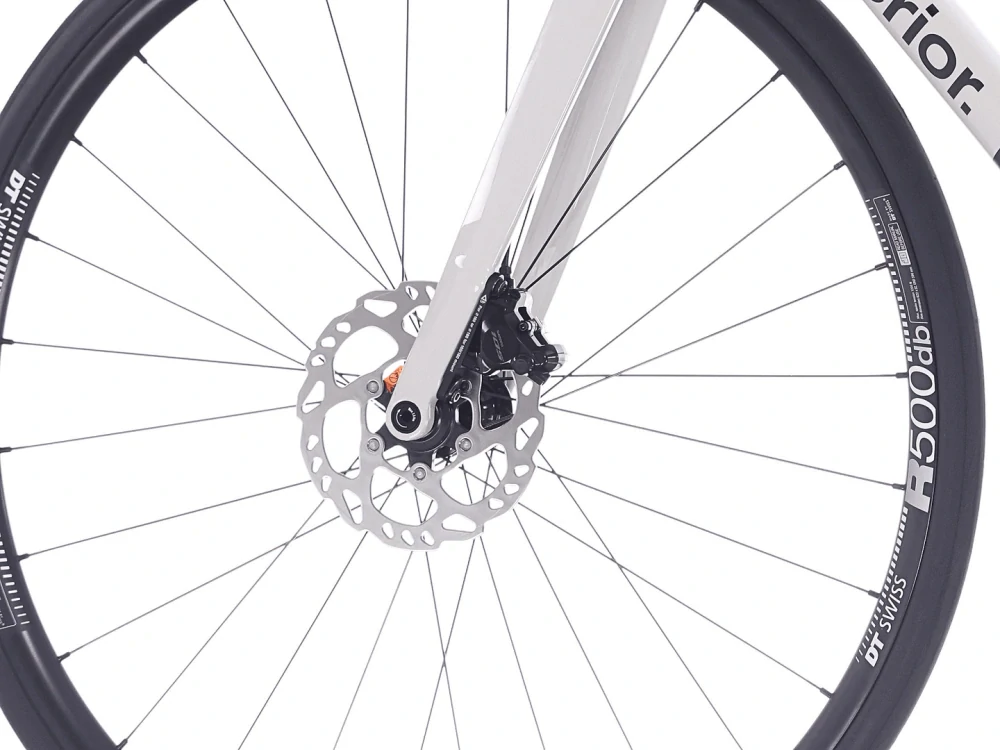 Superior RR 9.5 / Matte Carbon / White