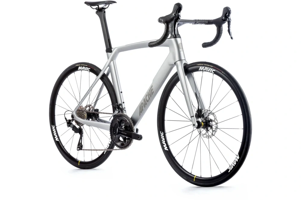 28" kolo APACHE Gila RS3 stříbrná