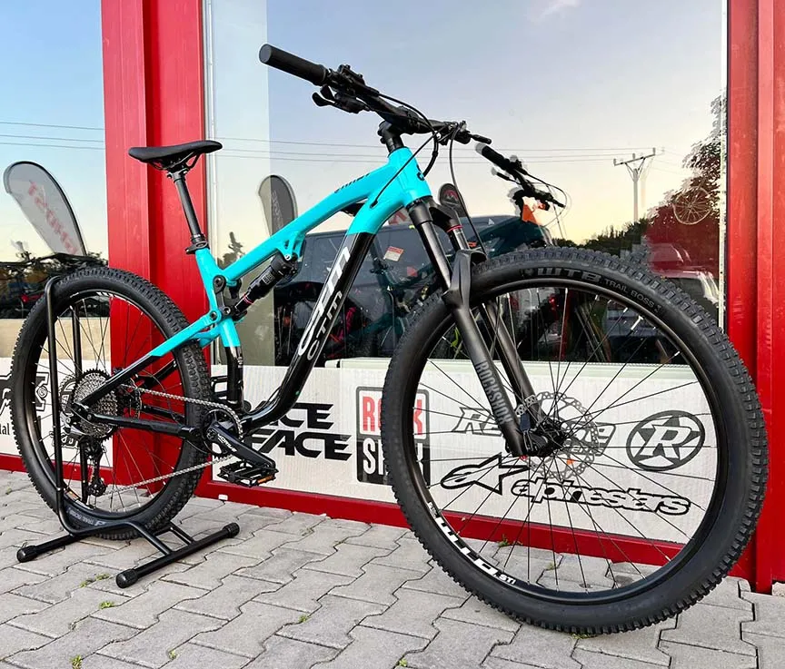 CTM SKAUT 3.0 29" lagúnová modrá / čierna