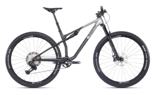 Superior XF 9.7 RC / Matte Carbon / Smoke Chrome
