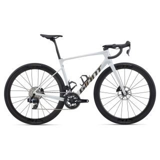Giant Defy Advanced Pro 1 White