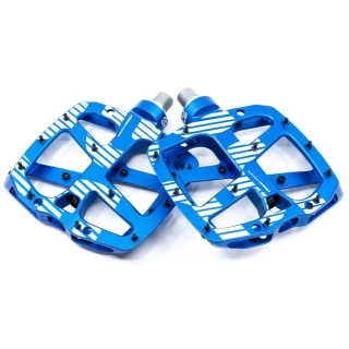 Plus Flat Pedal | Aluminum Body | 22 Pins | Black