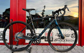 MARIN Gestalt, čierna/modrá 